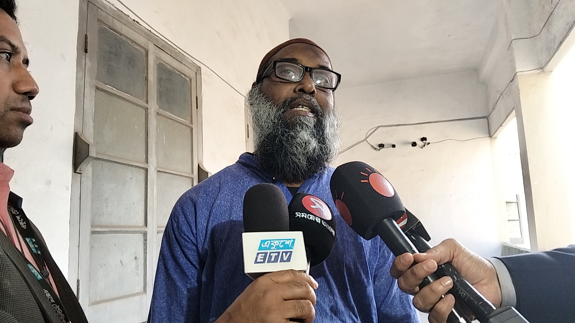 &lsquo;৫৩ বছর বয়সে তৃতীয় ভোট, ভালো লাগছে&rsquo;