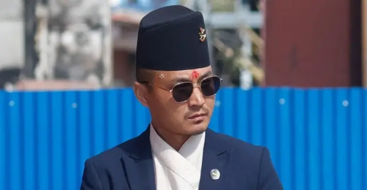 অর্থপাচারকারীর সঙ্গে সম্পর্ক, নেপালে স্বরাষ্ট্রমন্ত্রীর পদত্যাগ