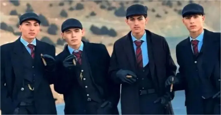 ‘পিকি ব্লাইন্ডার্স’ সাজার অপরাধে আফগানিস্তানে ৪ তরুণ আটক