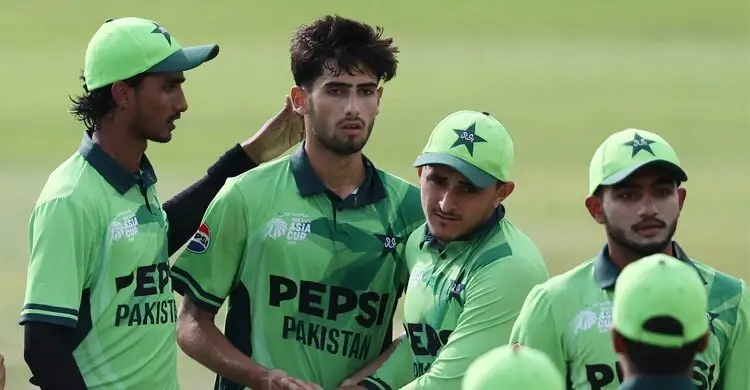 ভারতকে ২৪০ রানেই গুটিয়ে দিলো পাকিস্তান