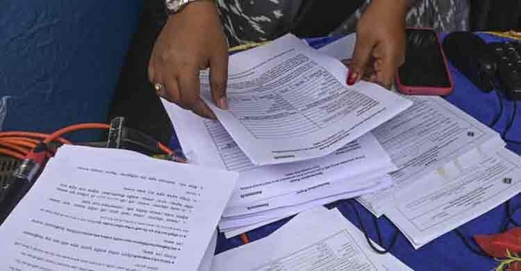 পশ্চিমবঙ্গে বিধানসভা নির্বাচনের আগে ভোটার তালিকা থেকে বাদ পড়লো ৫৮ লাখ নাম