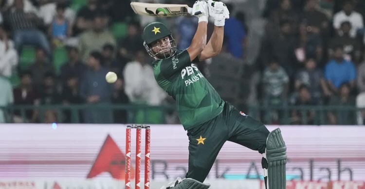 ব্যাটিং ঘাটতি পোষাতে পাকিস্তানের নেওয়াজকে আনছে চট্টগ্রাম