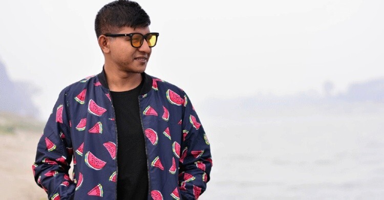 ওটিটিতে না থাকার কারণ জানালেন শামীম