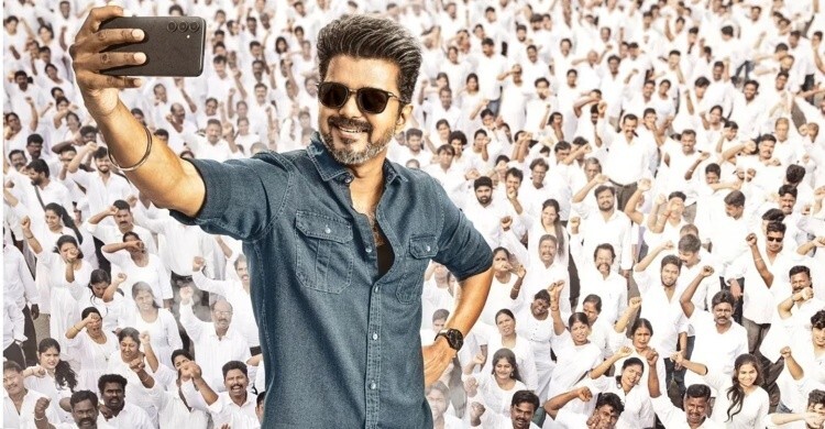 কারুরে পদপিষ্ট হয়ে মৃত্যুর ঘটনায় জিজ্ঞাসাবাদের মুখে থালাপতি বিজয়