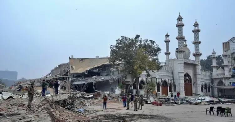 ভারতে মুসলিমরাই কেন বারবার বুলডোজার নীতির শিকার?