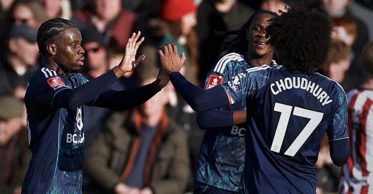 চেল্টেনহামকে হারিয়ে চতুর্থ রাউন্ডে হামজারা