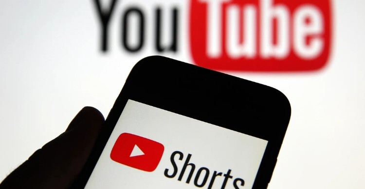 নিজের এআই অবয়ব দিয়ে শর্টস বানাতে পারবেন ইউটিউবাররা