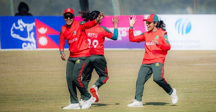 আয়ারল্যান্ডকে হারিয়ে গ্রুপ চ্যাম্পিয়ন বাংলাদেশের মেয়েরা