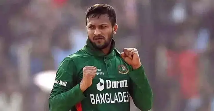 বিসিবি চেয়েছে সাকিবকে, থাকবেন কেন্দ্রীয় চুক্তিতেও