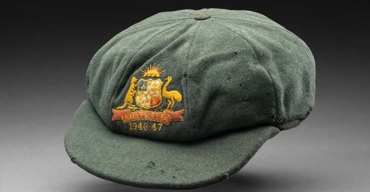 নিলামে রেকর্ড দামে বিক্রি ব্র্যাডম্যানের ঐতিহাসিক ব্যাগি গ্রিন