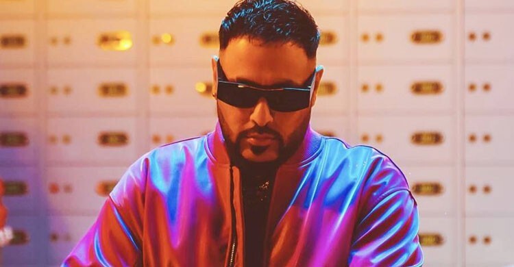 সেরার নেশাই কাল হয়েছে, বিলাসবহুল গাড়ি কেনা নিয়ে আক্ষেপ বাদশার