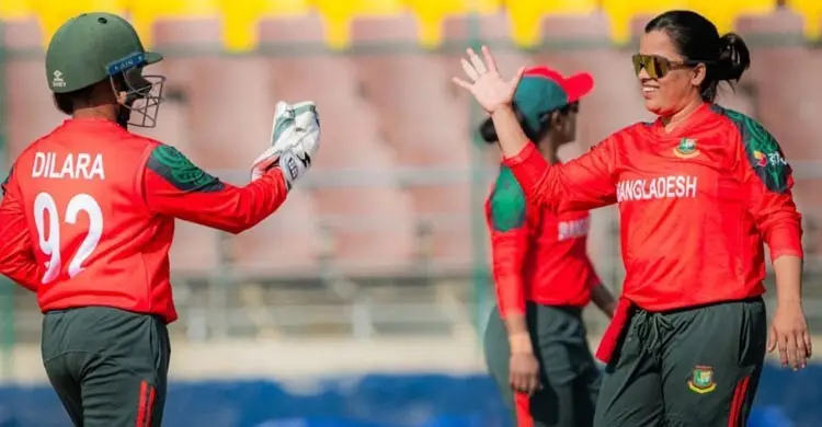থাইল্যান্ডকে হারিয়ে পাঁচে পাঁচ বাংলাদেশের মেয়েদের
