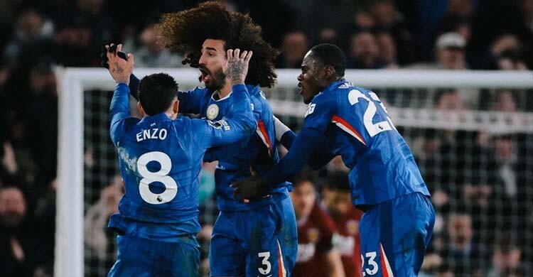 ৫ গোলের রোমাঞ্চকর ম্যাচে শেষ মুহূর্তে চেলসির জয়