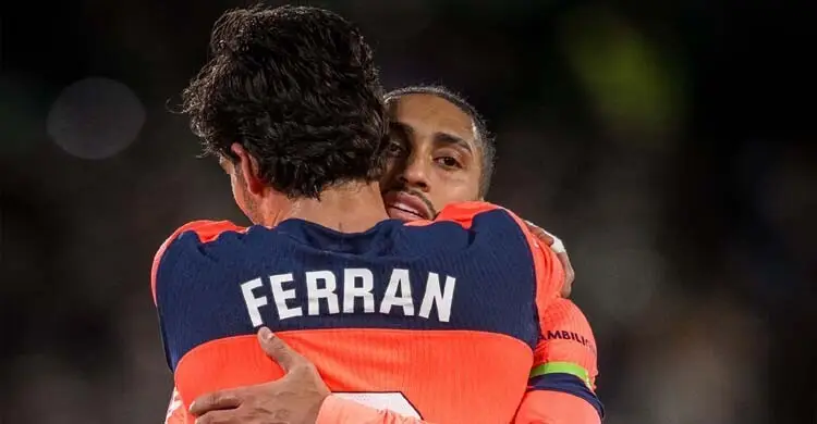 এলচেকে হারিয়ে শীর্ষস্থান আরও মজবুত করলো বার্সা