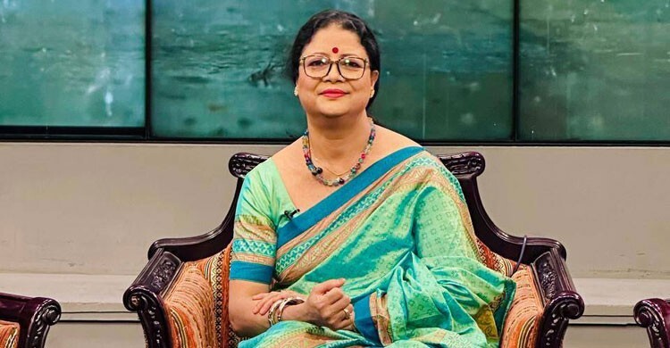 গানের শিক্ষক নিয়োগ বন্ধ করে নিজেরাই গান গেয়ে ভোট চাইছেন: মুনমুন আহমেদ