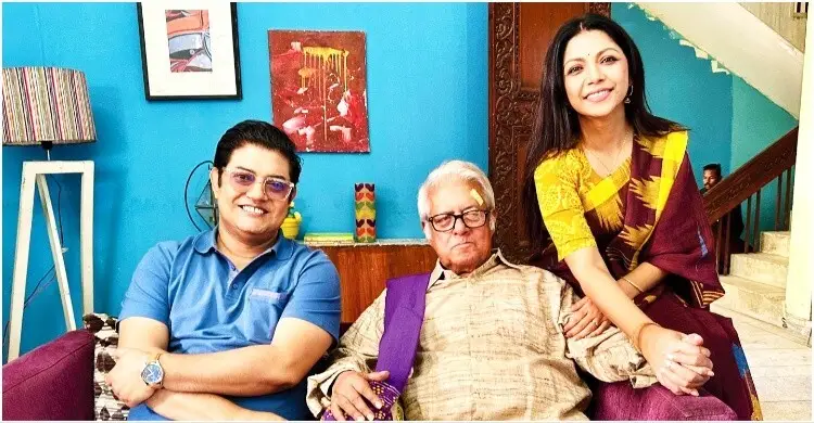 সুস্থ হয়ে দেশে ফিরেই অভিনয়ে মামুনুর রশীদ, আসছে ‘চিঠিওয়ালা’