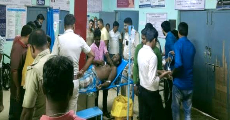 পশ্চিমবঙ্গে বজ্রপাতে ১৩ জনের মৃত্যু