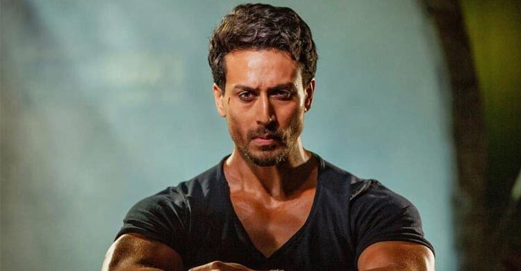 সিনেমা প্রতি নেন ৩০ কোটি, ৩৬ বছর বয়সে কত সম্পদের মালিক টাইগার শ্রফ