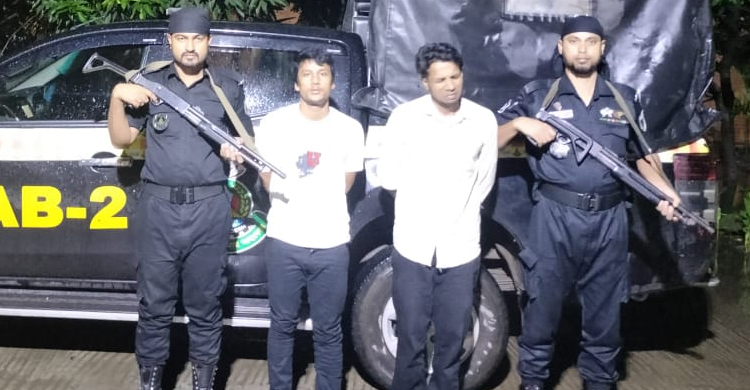 হাতের ‘কব্জি কেটে’ টিকটক করা কিশোর গ্যাং লিডার গ্রেফতার