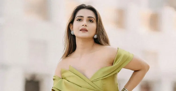 অথৈকে মারধরের অভিযোগ নিয়ে মুখ খুললেন তানজিন তিশা