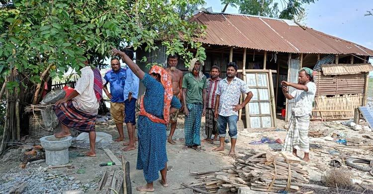 তিস্তায় বেড়েছে ভাঙন, বিলীন হচ্ছেন বসতবাড়ি