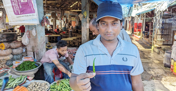প্রতিপিস কাঁচা মরিচ ১ টাকা