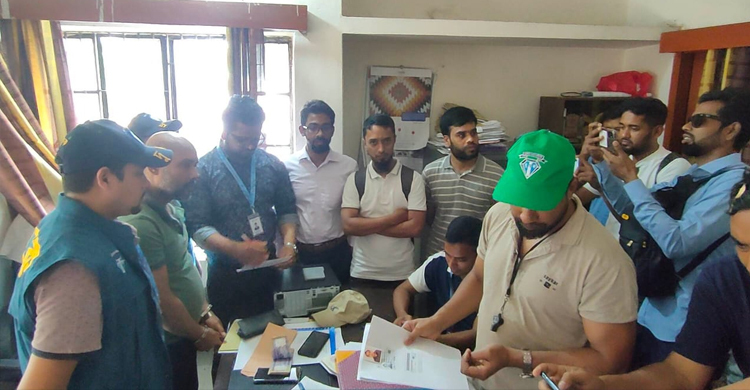 ঘুসের ৫০ হাজার টাকাসহ আটক বিসিক কর্মকর্তা