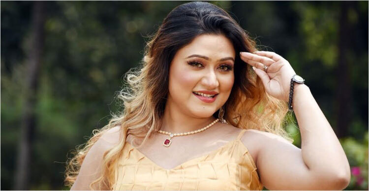 শিল্পপতির ছেলেকে বিয়ে করছেন তানহা মৌমাছি