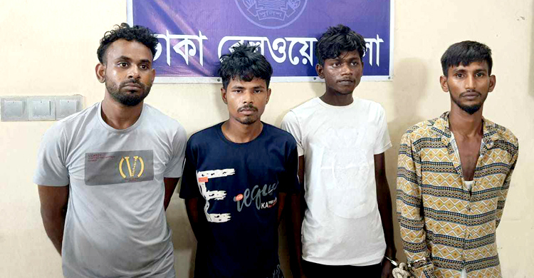 টঙ্গীতে ট্রেনে হামলা-ছিনতাইয়ের ঘটনায় গ্রেফতার আরও ৪