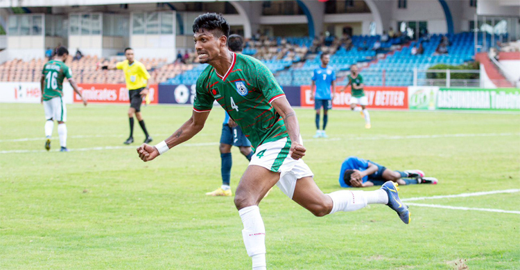 মালদ্বীপকে উড়িয়ে সেমির আশা বাঁচিয়ে রাখলো বাংলাদেশ