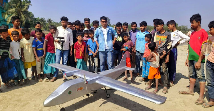 দুই মামলার অভিযোগপত্রে বাঁশখালীর ‘ড্রোন নির্মাতা’ আশিরের নাম