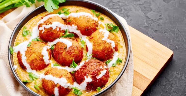 বাড়িতে সহজে রান্না করতে পারেন ছানার কোপ্তা কারি