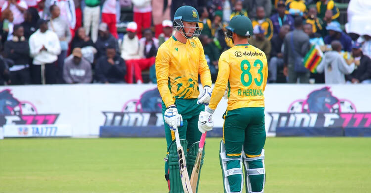 টস জিতে দক্ষিণ আফ্রিকাকে ব্যাটিংয়ে পাঠালো নিউজিল্যান্ড