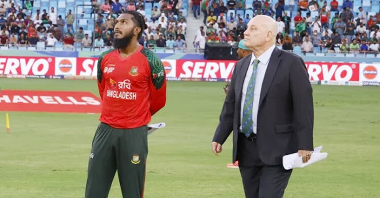 আফগানিস্তানের বিপক্ষে টস হেরে ফিল্ডিংয়ে বাংলাদেশ