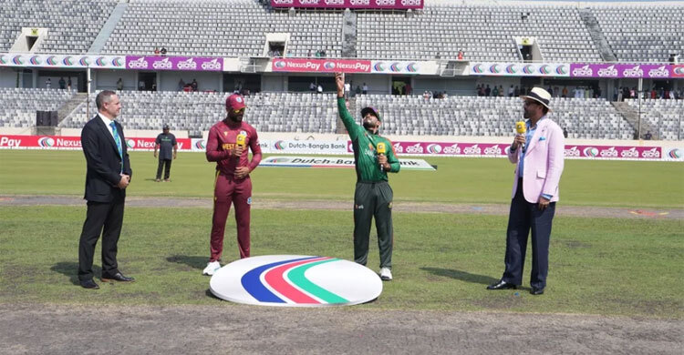 টস জিতে ব্যাটিংয়ে বাংলাদেশ