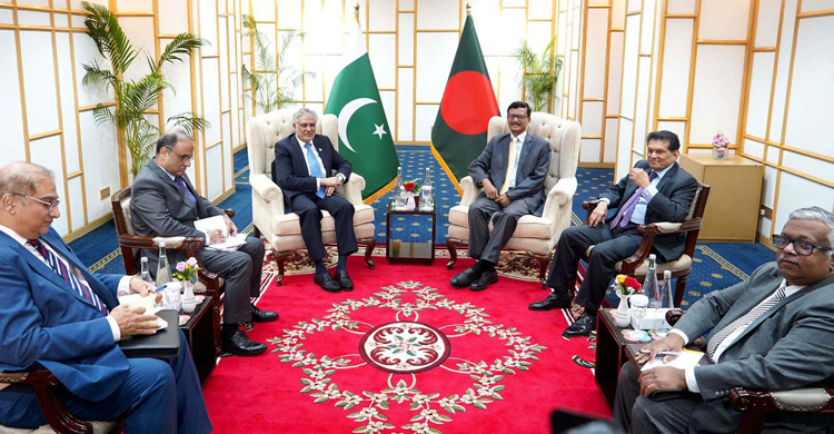 কতদূর এগোবে বাংলাদেশ-পাকিস্তান সম্পর্ক?