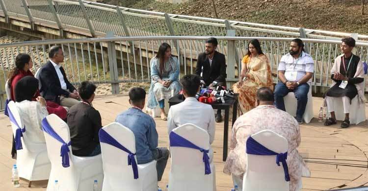 Tarique pitches education overhaul to pull children off screens