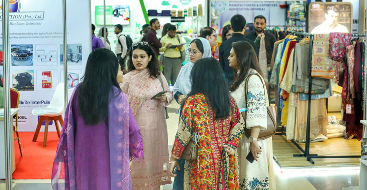 আঞ্চলিক বাণিজ্য বাড়াতে ঢাকায় ‘সাউথ এশিয়া ট্রেড ফেয়ার’ শুরু