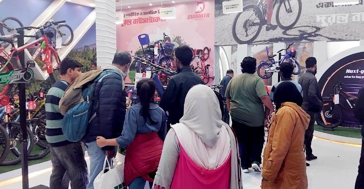 বাণিজ্যমেলায় ৪০ শতাংশ পর্যন্ত ছাড়ে মিলছে দুরন্ত বাইসাইকেল