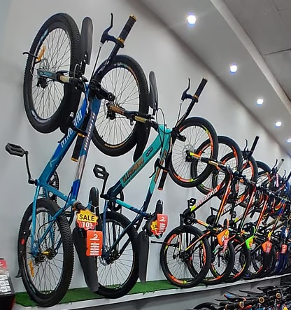 এবারের বাণিজ্য মেলায় যা পাওয়া যাচ্ছে