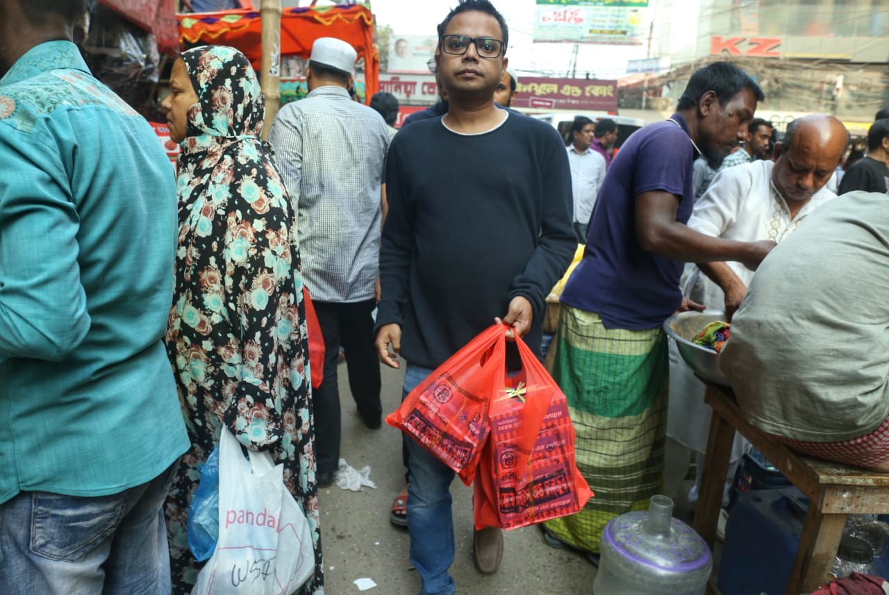 ঐতিহ্য ধরে রাখা পুরান ঢাকার নকশা রুটি