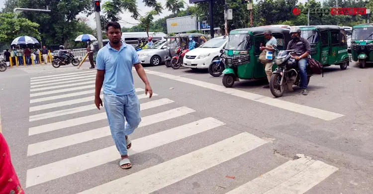 ট্রাফিক নিয়ন্ত্রণে এআই ক্যামেরা