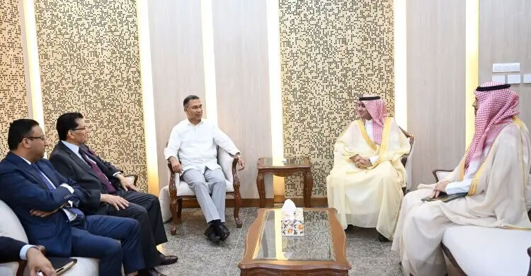 Saudi Ambassador meets Prime Minister