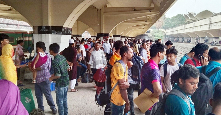 তিনদিনে ঢাকা ছেড়েছেন সাড়ে ৭৪ লাখ সিম ব্যবহারকারী