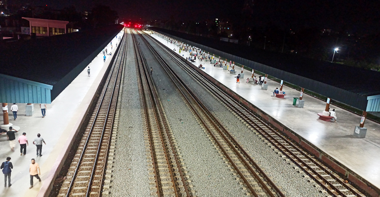 নাশকতা ঠেকাতে কুমিল্লা অঞ্চলের ১৭০ কিমি রেলপথ পাহারায় ১১১ কর্মী