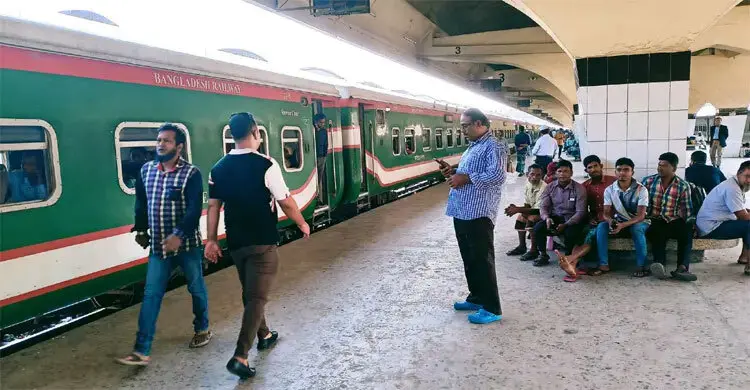 ঈদুল আজহায় চলবে ১০ জোড়া স্পেশাল ট্রেন