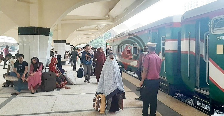 বুধবার থেকে মিলবে ট্রেনের অগ্রিম টিকিট