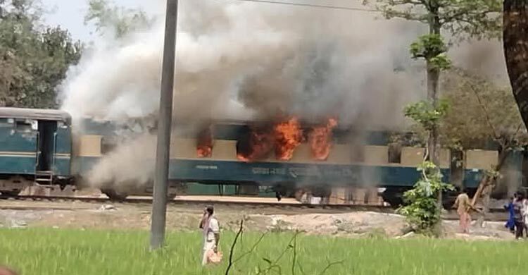 Train catches fire at Sreepur