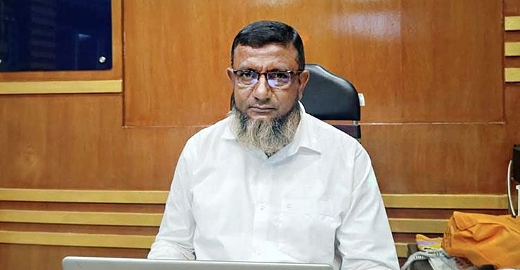 দুর্নীতির দায়ে পাঁচ মাস আগে বদলি, তবুও চেয়ার ছাড়ছেন না সমবায় কর্মকর্তা