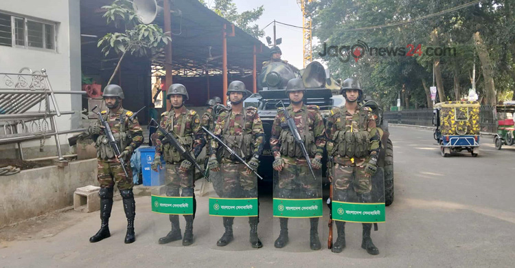 ট্রাইব্যুনালে কড়া নিরাপত্তা, সেনাবাহিনী-বিজিবি-পুলিশের অবস্থান